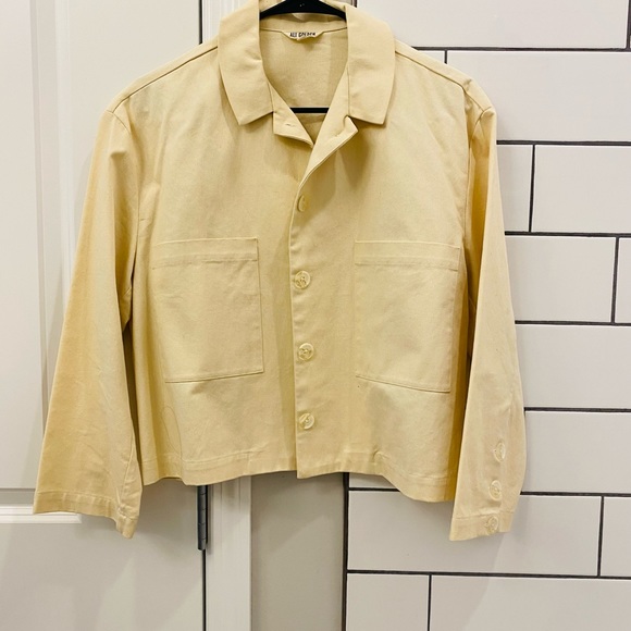 ALI GOLDEN Cropped Jacket in Cream - Picture 4 of 4